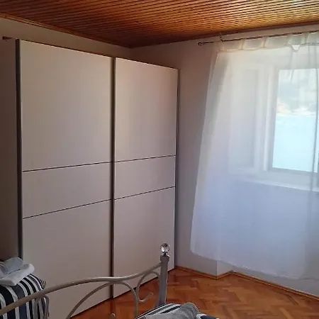 Vali Apartmán Baška